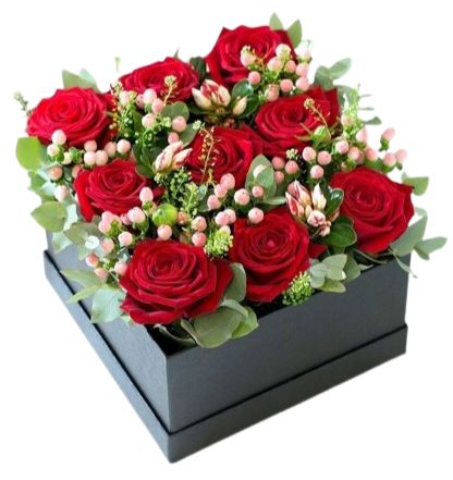 Cute Box of Roses with Hypericum