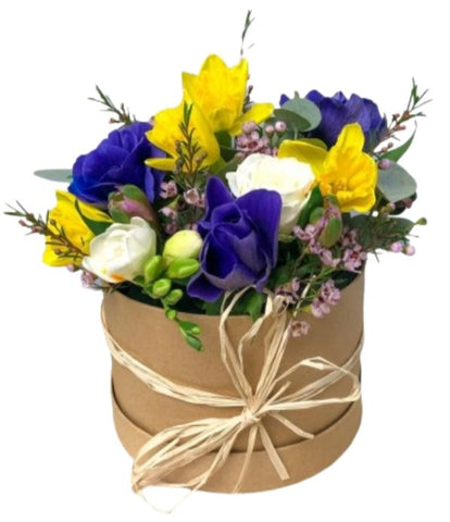 Cute Fragrant Blue and Yellow Blooms Box