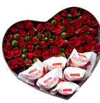 Spray Roses with Chocolates